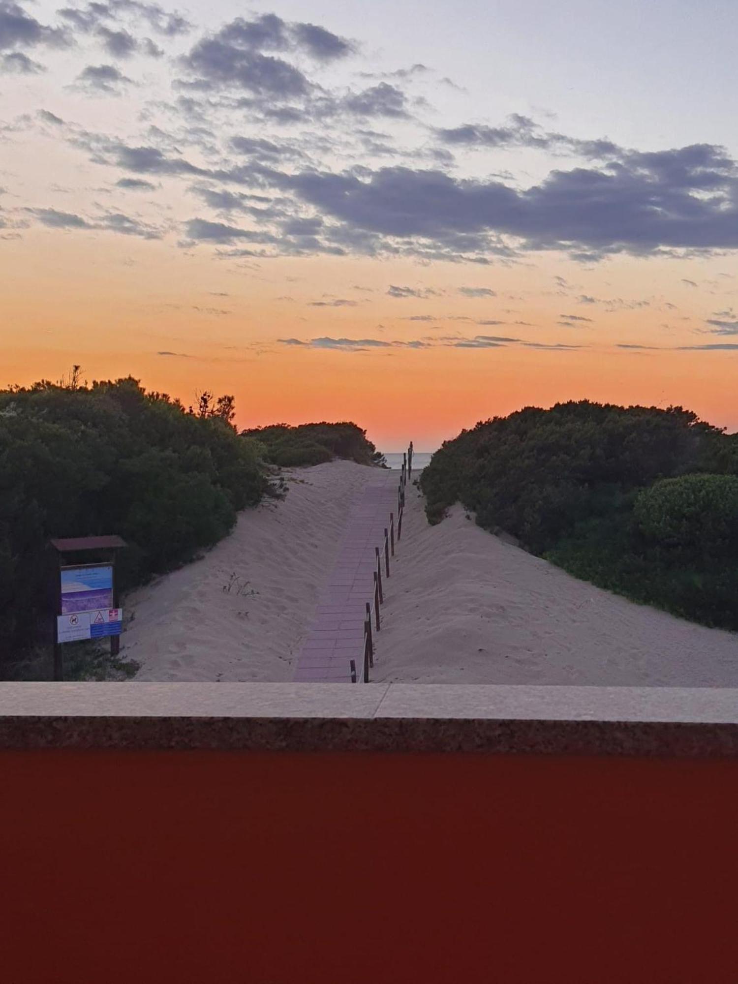 באדזי Il Tramonto Sulle Dune מראה חיצוני תמונה